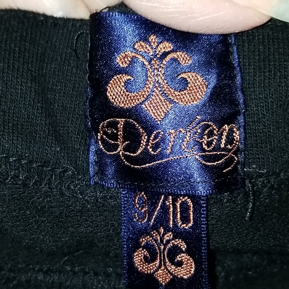 Deveon Fleur de Lis black jeggings shorts - Picture 4 of 4